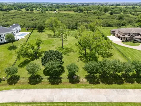 46 Chevall Court Richmond TX 77469