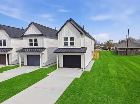 524 N 4th Street La Porte TX 77571