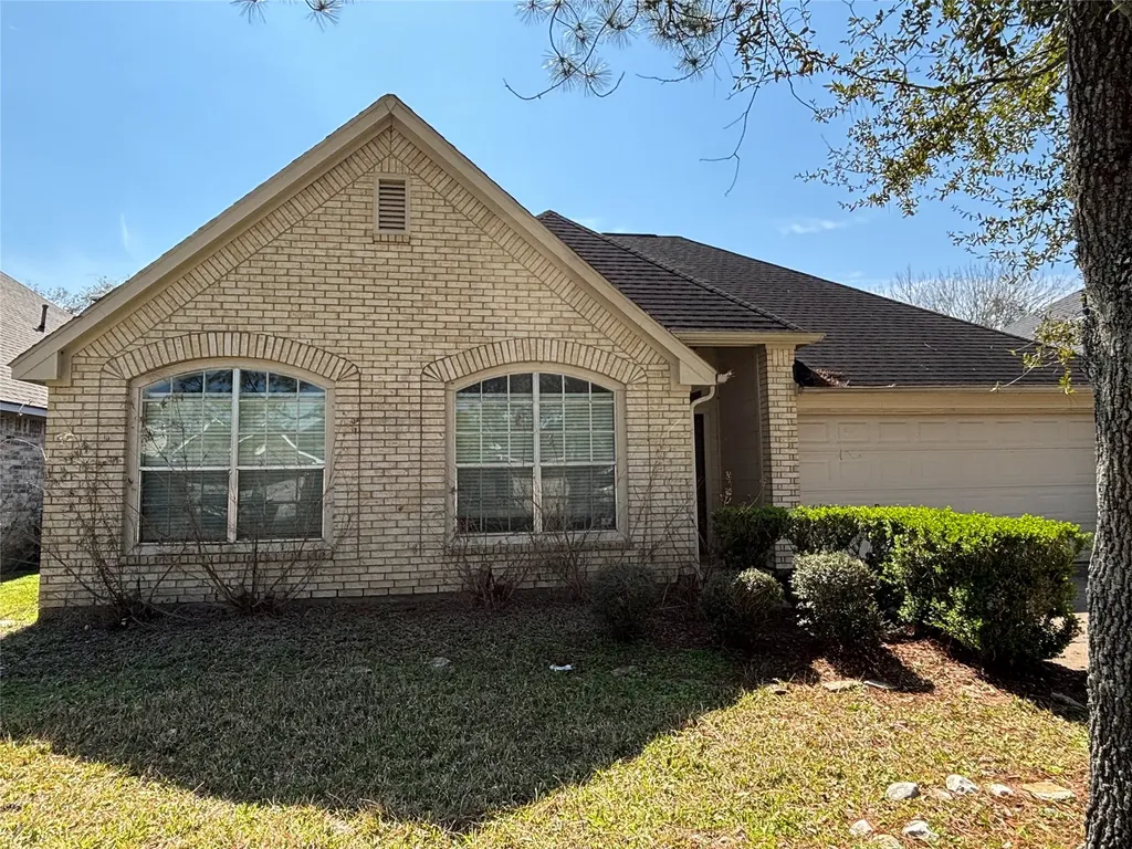 3526 Glenhill Drive Pearland TX 77584