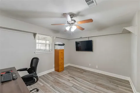 6814 Avenue O Santa Fe TX 77510
