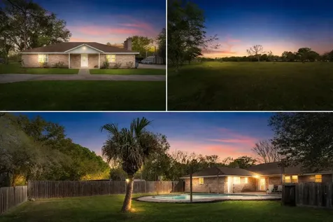 6814 Avenue O Santa Fe TX 77510