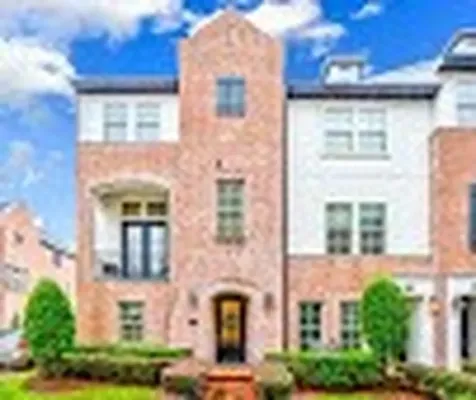2049 Fannin Station N Houston TX 77045