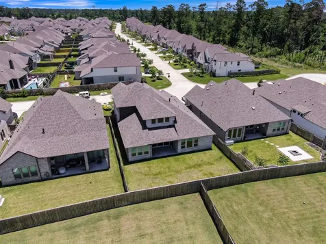 316 Coldwater Creek Court Conroe TX 77304
