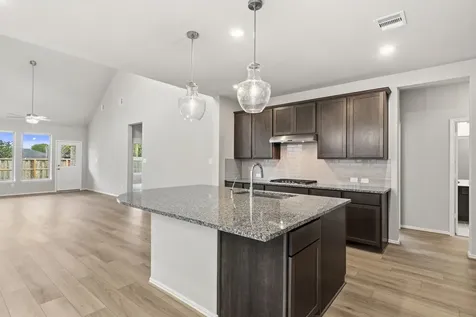 231 Bright Valley Way Richmond TX 77406