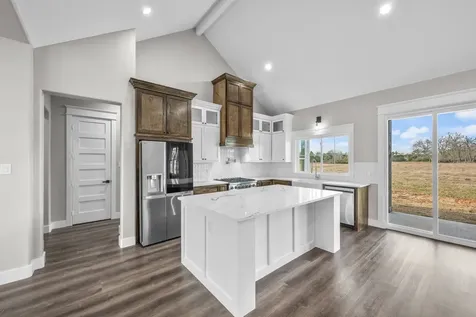93 Long Horn Loop New Waverly TX 77358