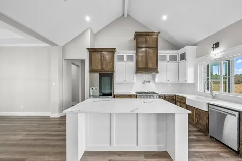 93 Long Horn Loop New Waverly TX 77358