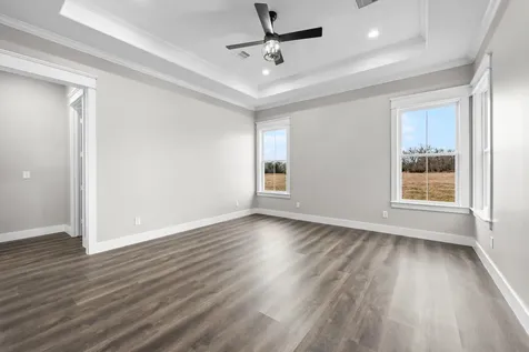 93 Long Horn Loop New Waverly TX 77358