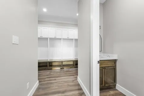 93 Long Horn Loop New Waverly TX 77358