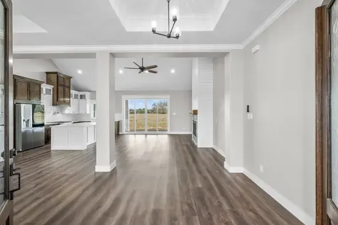 93 Long Horn Loop New Waverly TX 77358