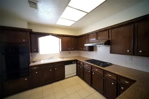 12510 Bexley Drive Houston TX 77099