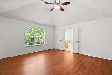 78 N Lace Arbor Drive The Woodlands TX 77382