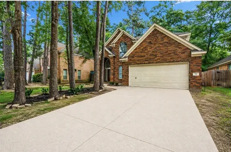 78 N Lace Arbor Drive The Woodlands TX 77382