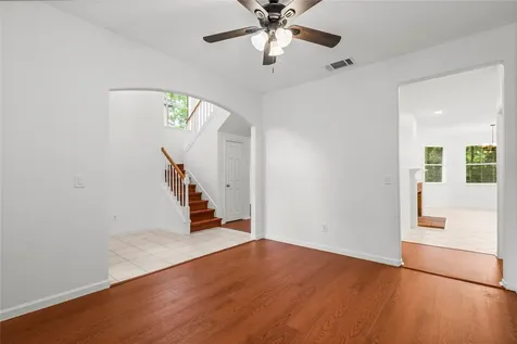 78 N Lace Arbor Drive The Woodlands TX 77382