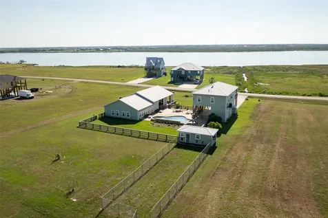 742 Bay Drive Palacios TX 77465