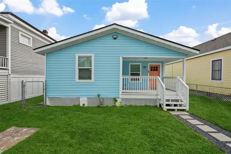 2811 Avenue O 1/2 Galveston TX 77550