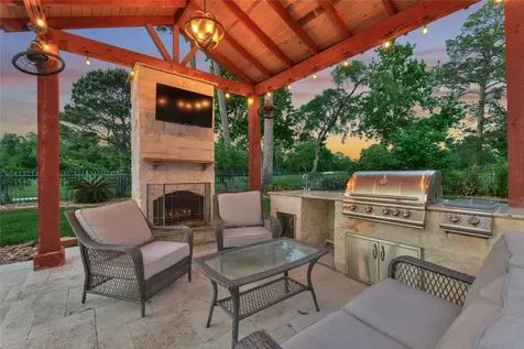 37 Doe Run Drive The Woodlands TX 77380
