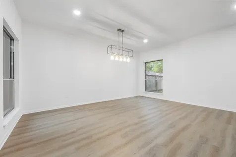 12903 Avenida Vaquero Street Houston TX 77077