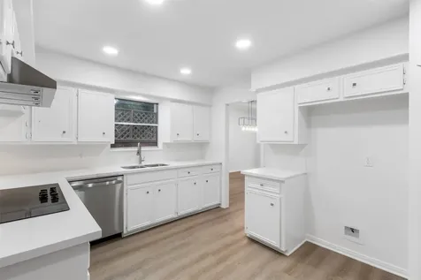 12903 Avenida Vaquero Street Houston TX 77077