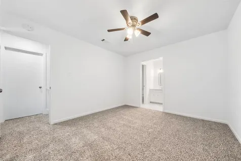 12903 Avenida Vaquero Street Houston TX 77077