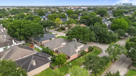 12903 Avenida Vaquero Street Houston TX 77077