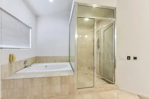 18201 Sandy Cove Houston TX 77058