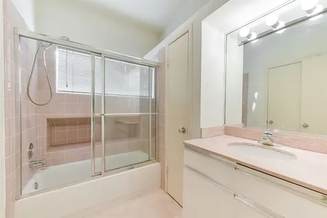 18201 Sandy Cove Houston TX 77058
