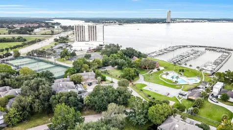18201 Sandy Cove Houston TX 77058