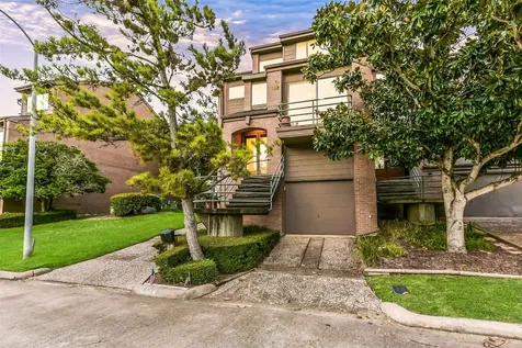 18201 Sandy Cove Houston TX 77058