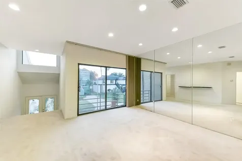 18201 Sandy Cove Houston TX 77058