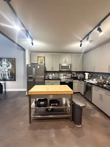 1601 W Webster Street Street 11 Houston TX 77019