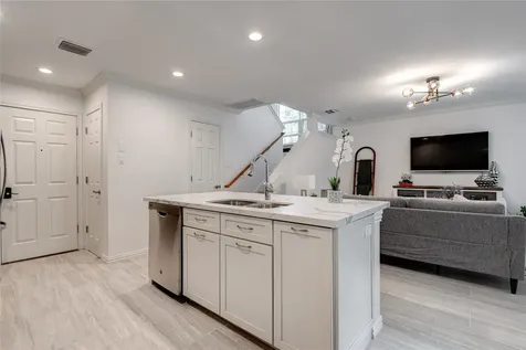 35 N Walden Elms Circle The Woodlands TX 77382