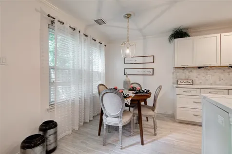 35 N Walden Elms Circle The Woodlands TX 77382