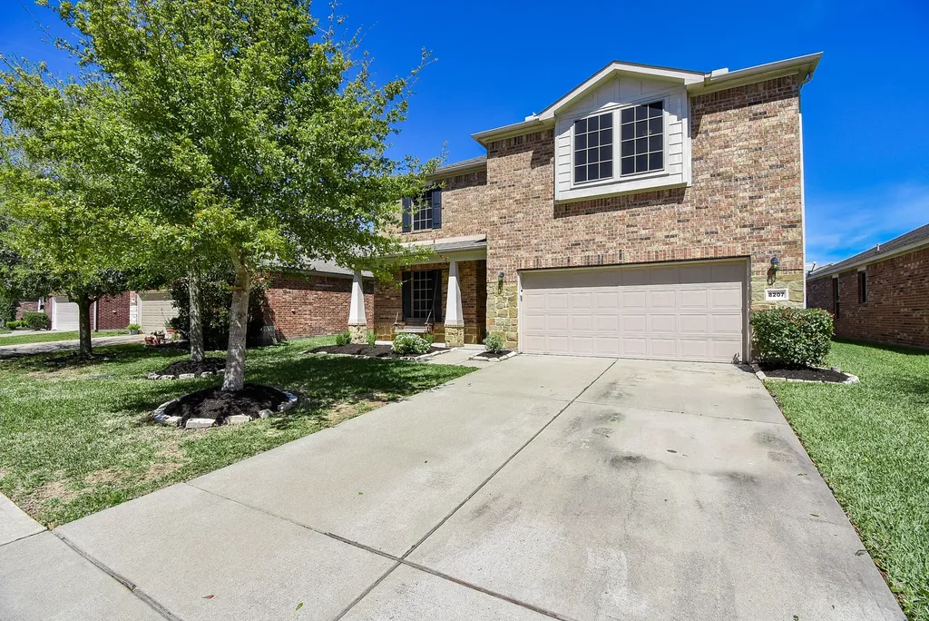 8207 Running Brook Lane Richmond TX 77469