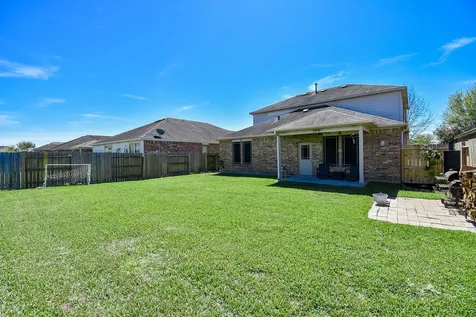 8207 Running Brook Lane Richmond TX 77469