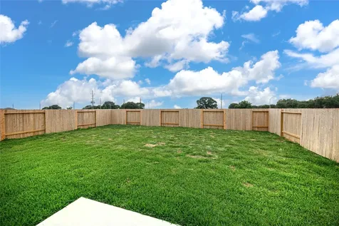 31114 Gayle Prairie Oaks Street Waller TX 77484