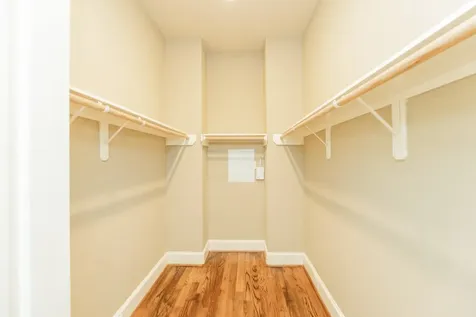 5209 Schuler Street C Houston TX 77007