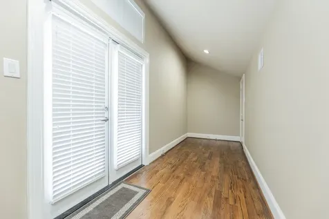 5209 Schuler Street C Houston TX 77007