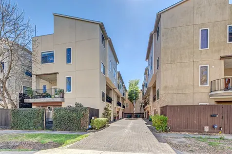5209 Schuler Street C Houston TX 77007