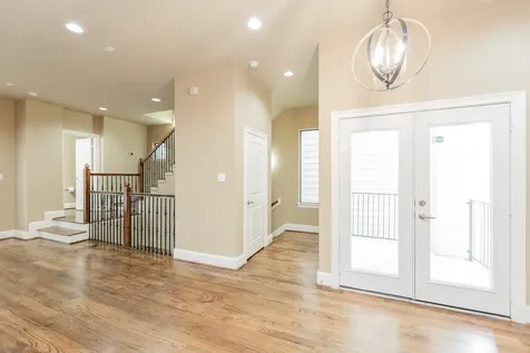 5209 Schuler Street C Houston TX 77007