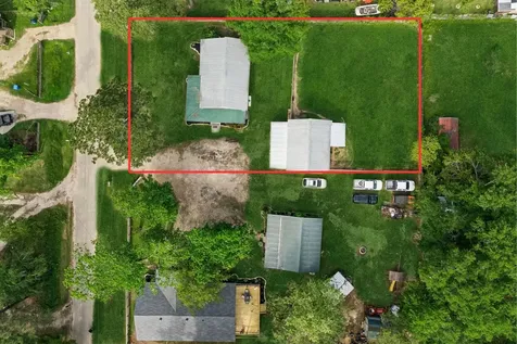 21757 Cherry Street New Caney TX 77357