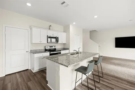 7810 Pink Dahlia Drive Houston TX 77016