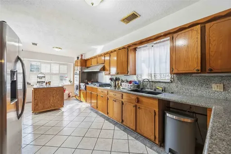 17626 Wild Oak Drive Houston TX 77090