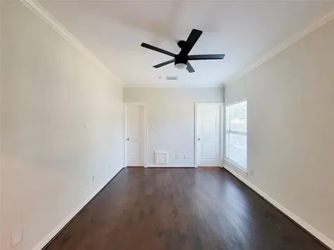 2416 La Branch Street Houston TX 77004