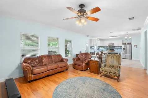 4506 Noble Court Baytown TX 77521