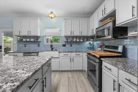 4506 Noble Court Baytown TX 77521