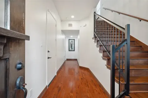 415 W 8th Street Houston TX 77007