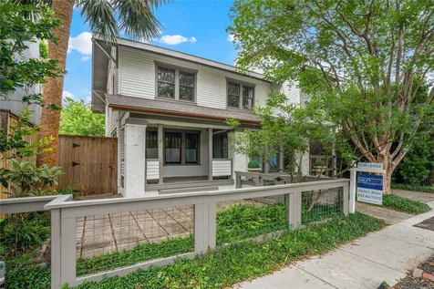 1210 Hawthorne Street Houston TX 77006