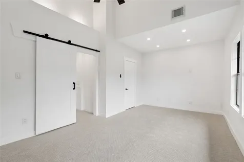 1210 Hawthorne Street Houston TX 77006