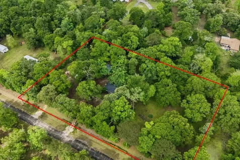 19127 Stillwood Road Cleveland TX 77328
