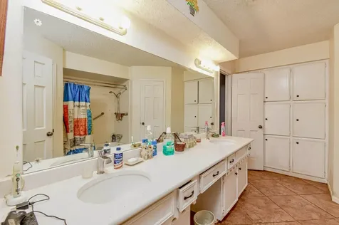 604 Fairway Drive Richmond TX 77469